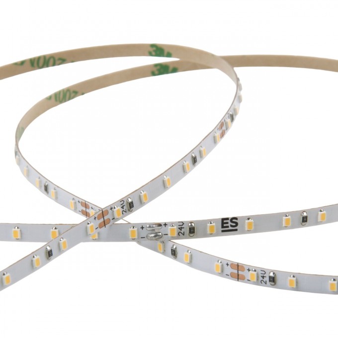 Лента светодиодная ELEKTROSTANDARD 12V 24W 240LED 2835 IP20 холодный белый 5м a050176 Лента светодиодная ELEKTROSTANDARD 12V 24W 240LED 2835 IP20 холодный белый 5м a050176